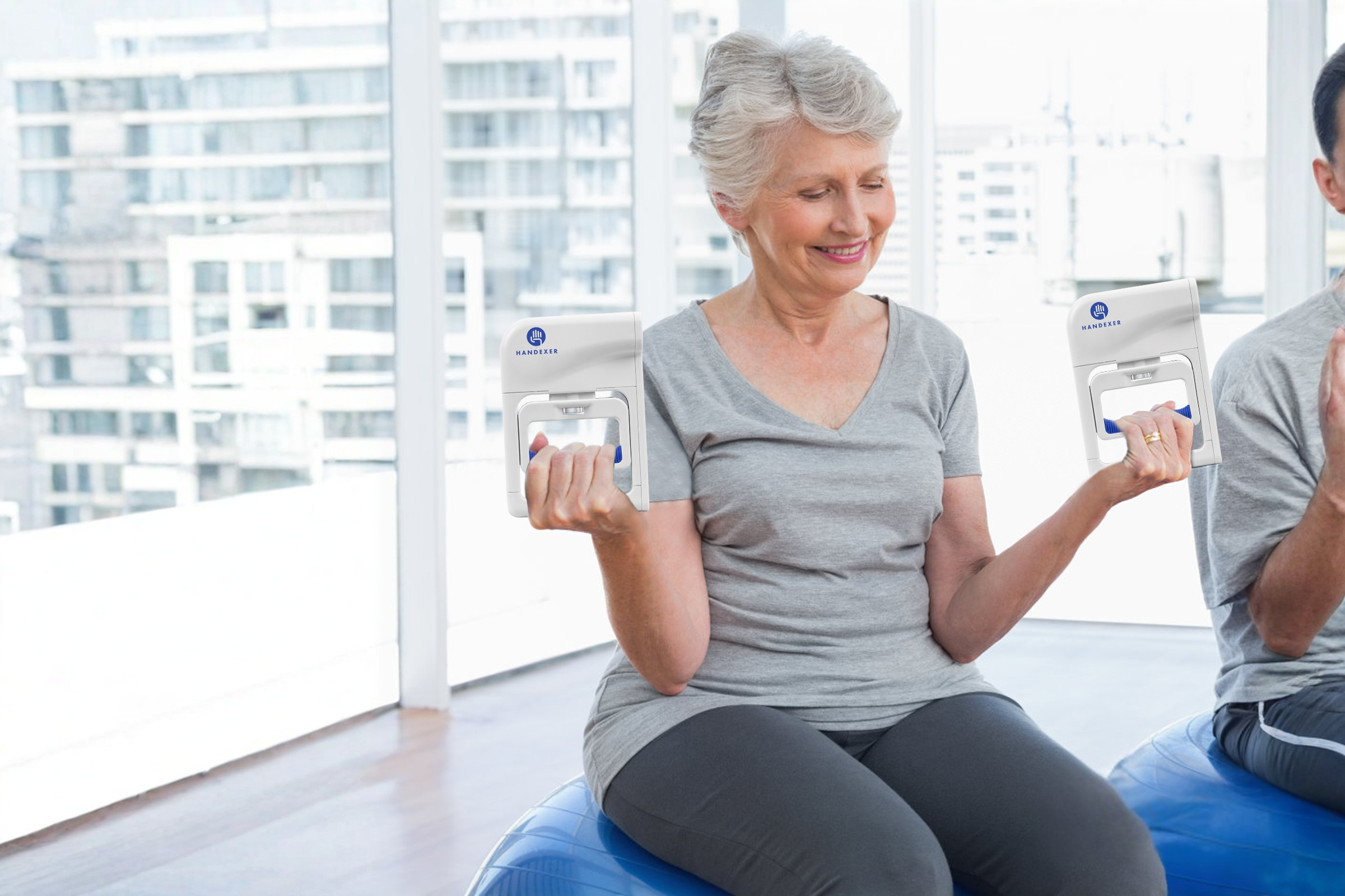 How Grip Strength Predicts Osteoporosis Risk Handexer